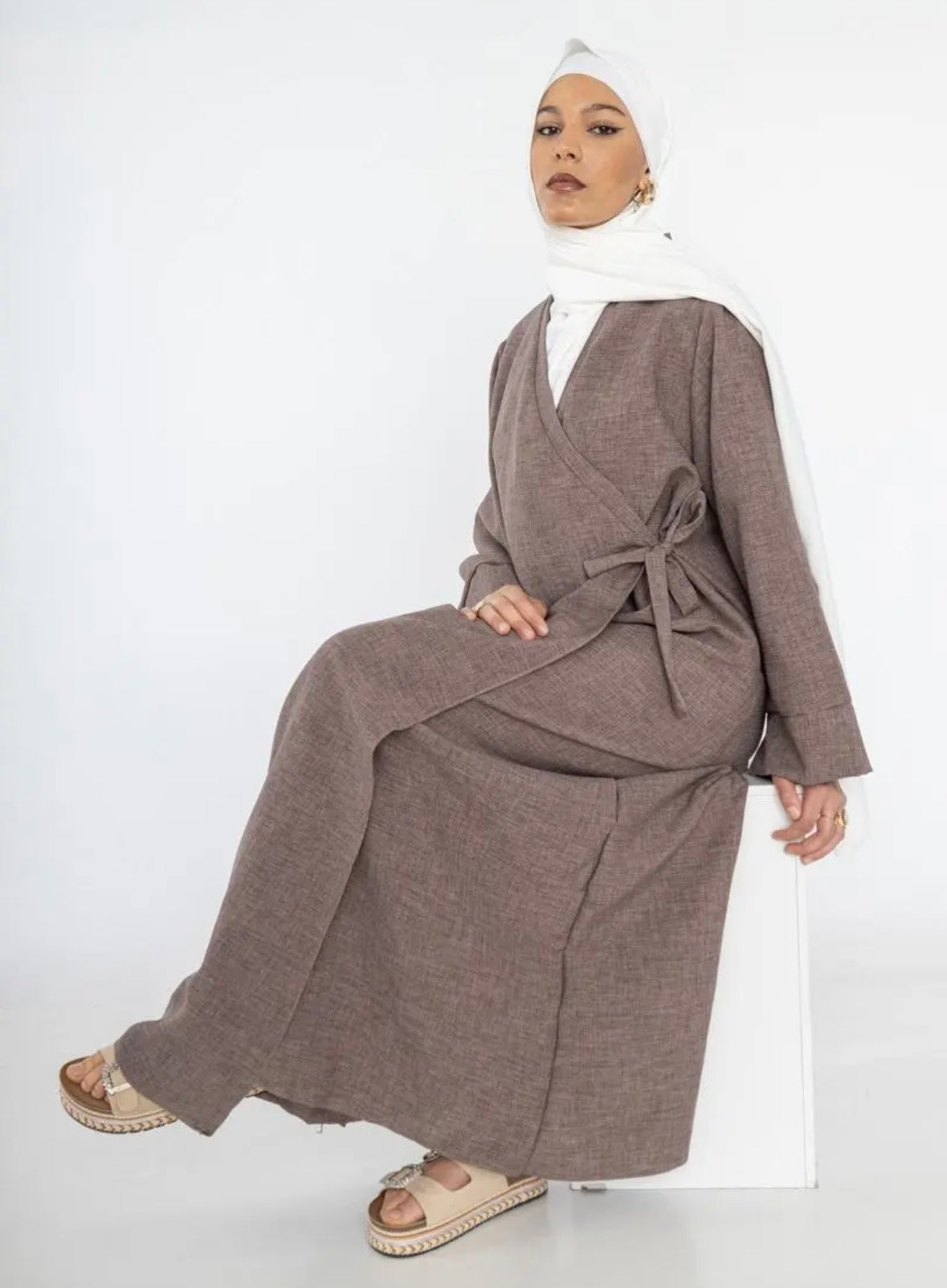 Leinenoptik Abaya mit Schleife