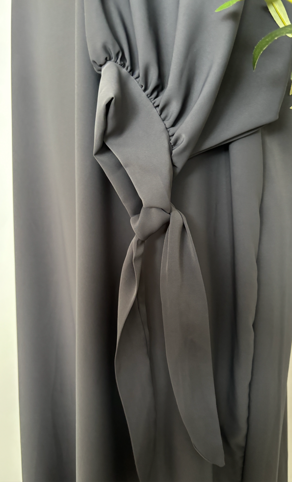 Abaya mit Schleifenärmel - Grau