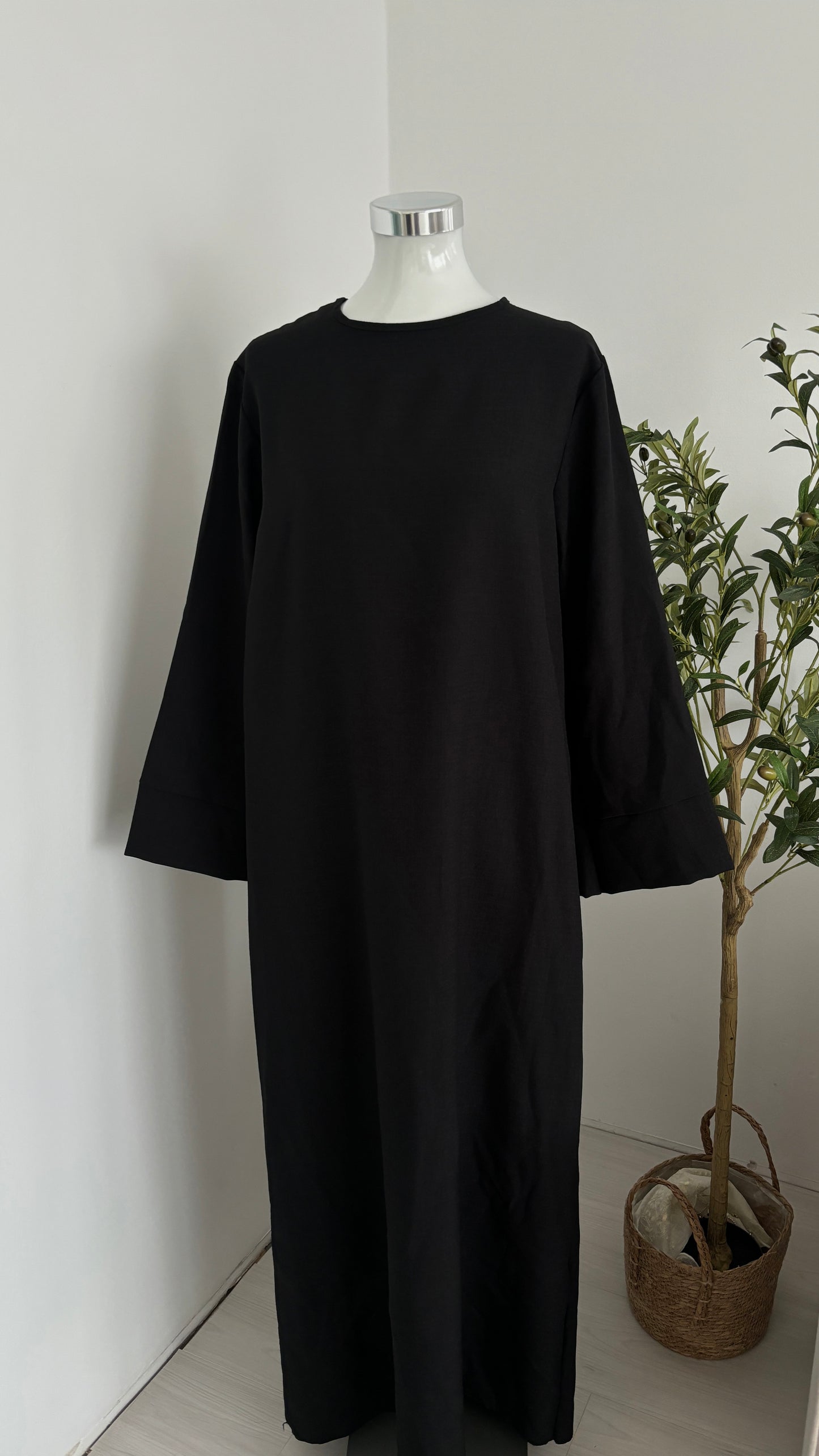 leinenoptik abaya schwarz